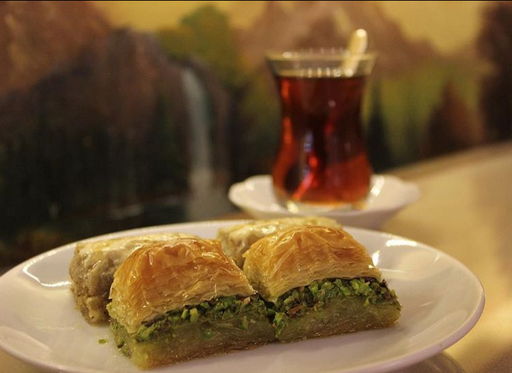 Kartal Cevizli Baklava